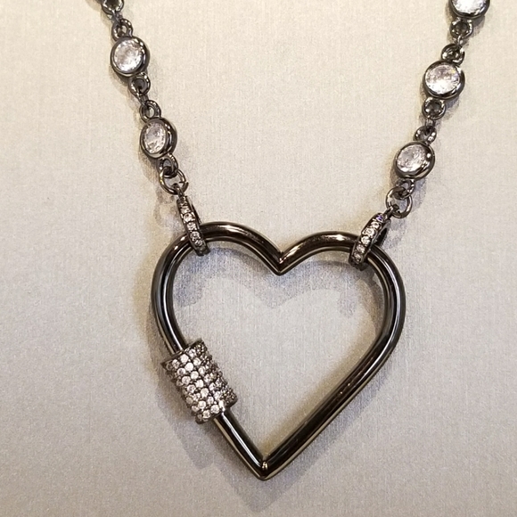 CZ Heart Carabiner Lock Pendant Charm Necklace NEW - Picture 5 of 7